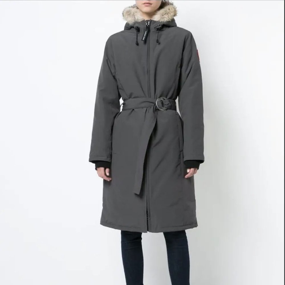 Canada Goose Women's Whistler Parka Medium